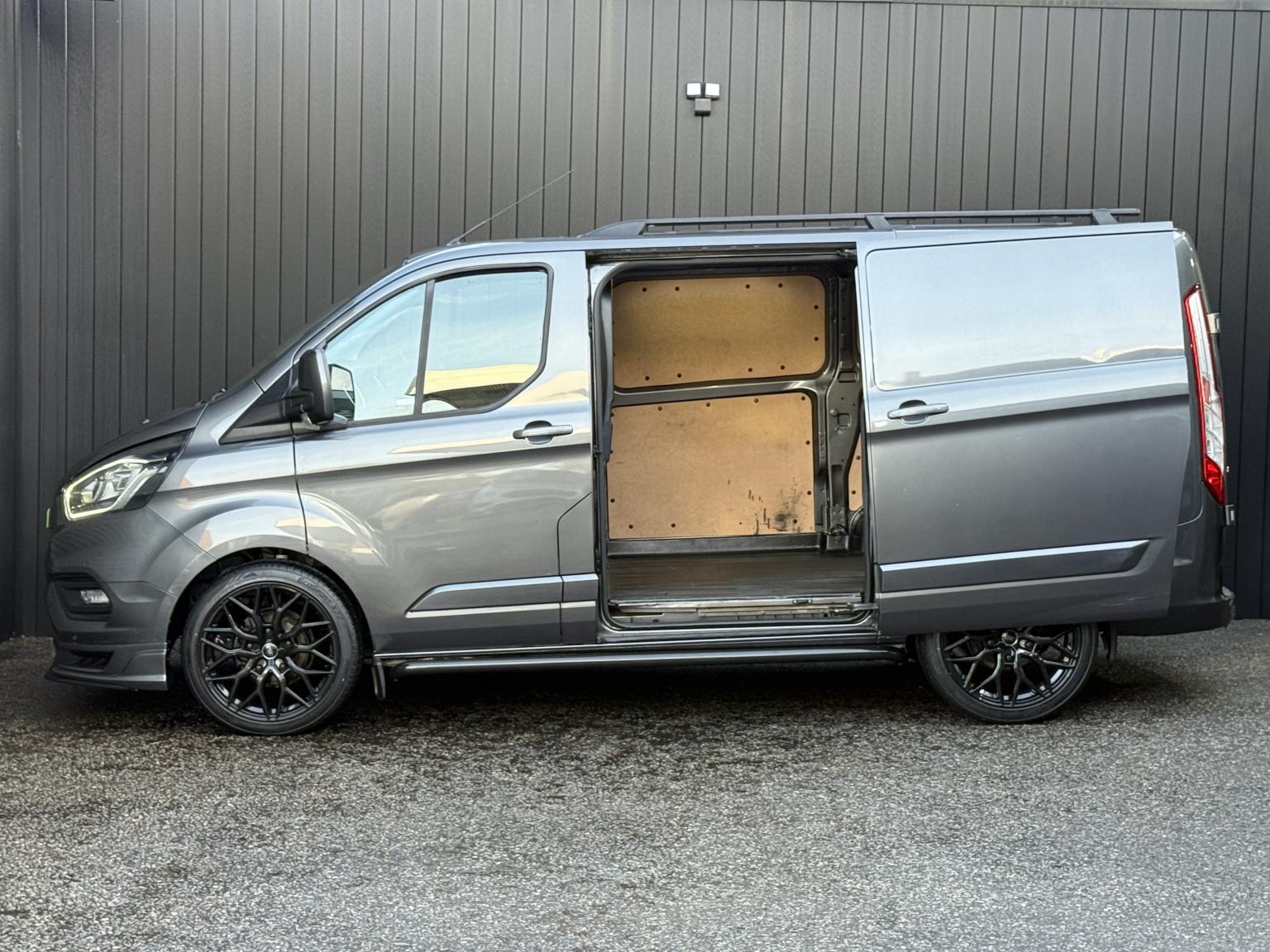 Ford Transit Custom 2.0 130ps G-Sport Limited EcoBlue Panel Van SWB L1 H1 Euro 6 Fully Loaded With Extras 10