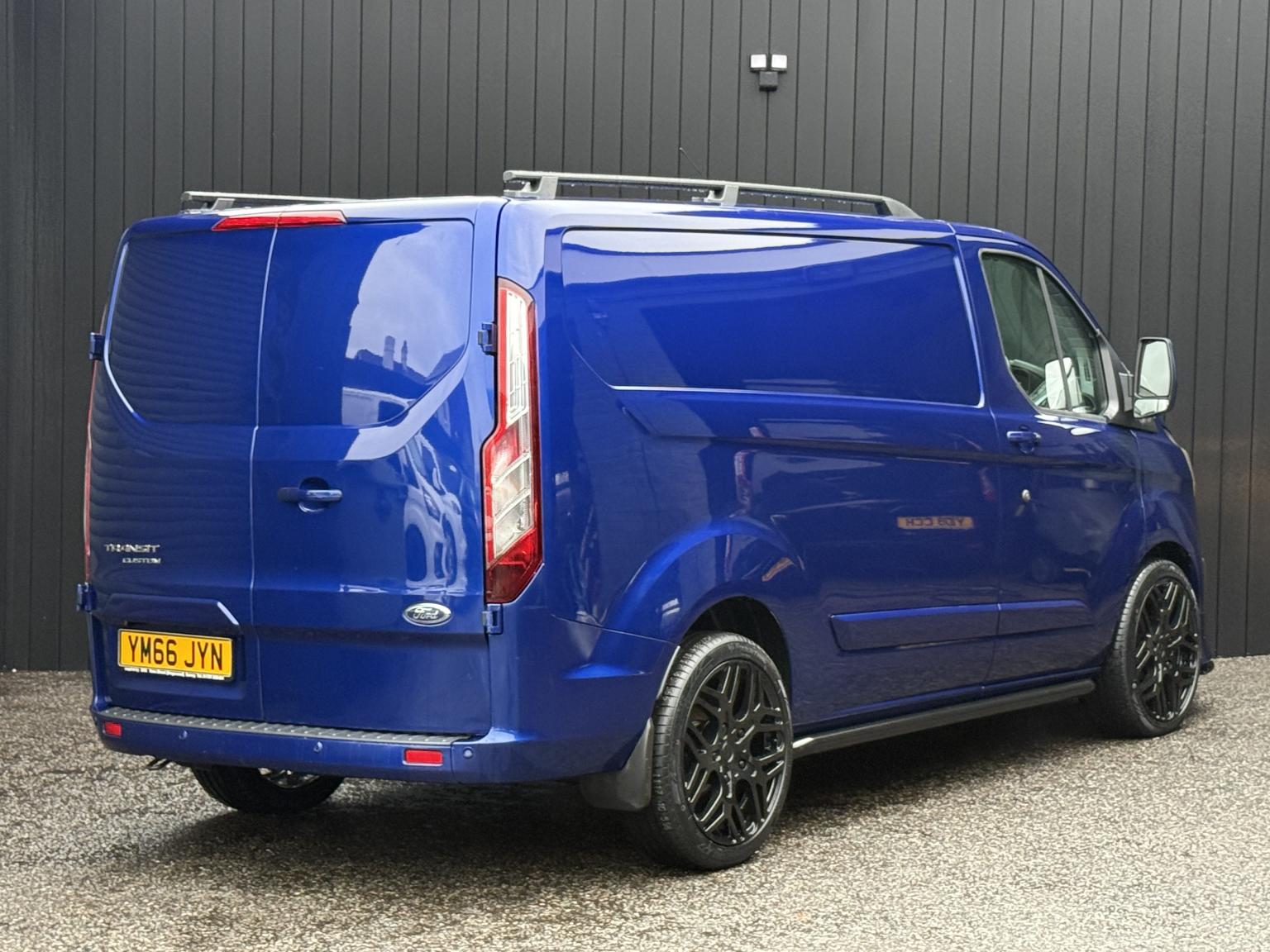 Ford Transit Custom 2.0 TDCi 130ps G-Sport Limited Panel Van SWB L1 H1 Fully Loaded With Extras 15