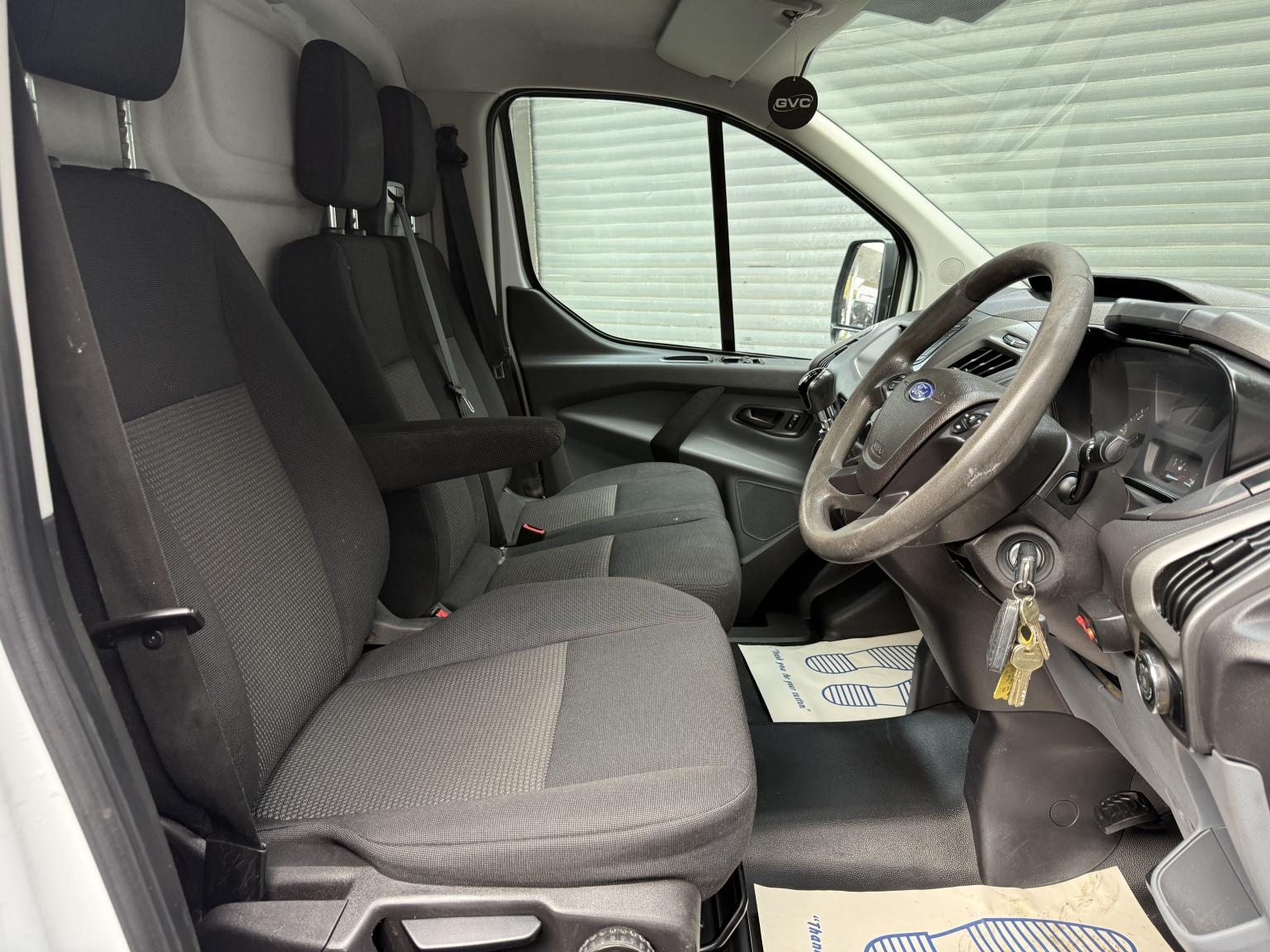 Ford Transit Custom 2.0 TDCi 105ps 290 Panel Van 5dr Diesel Manual SWB L1 H1  20