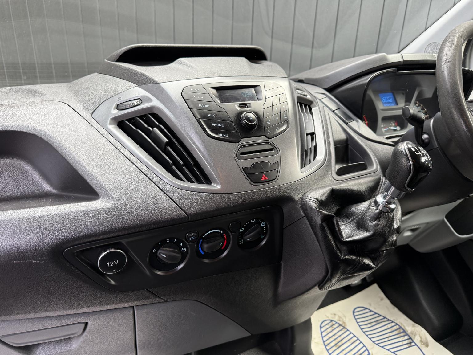 Ford Transit Custom 2.0 TDCi 105ps 290 Panel Van 5dr Diesel Manual SWB L1 H1  31