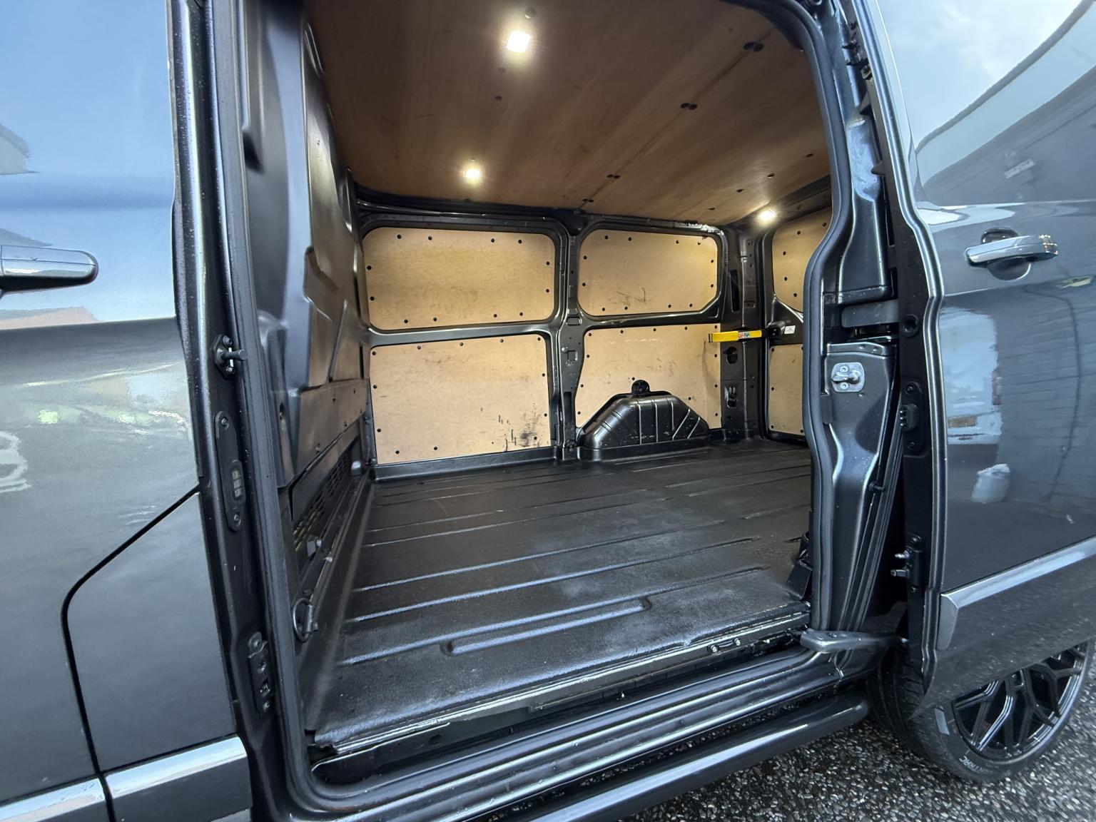 Ford Transit Custom 2.0 130ps G-Sport Limited EcoBlue Panel Van SWB L1 H1 Euro 6 Fully Loaded With Extras 12