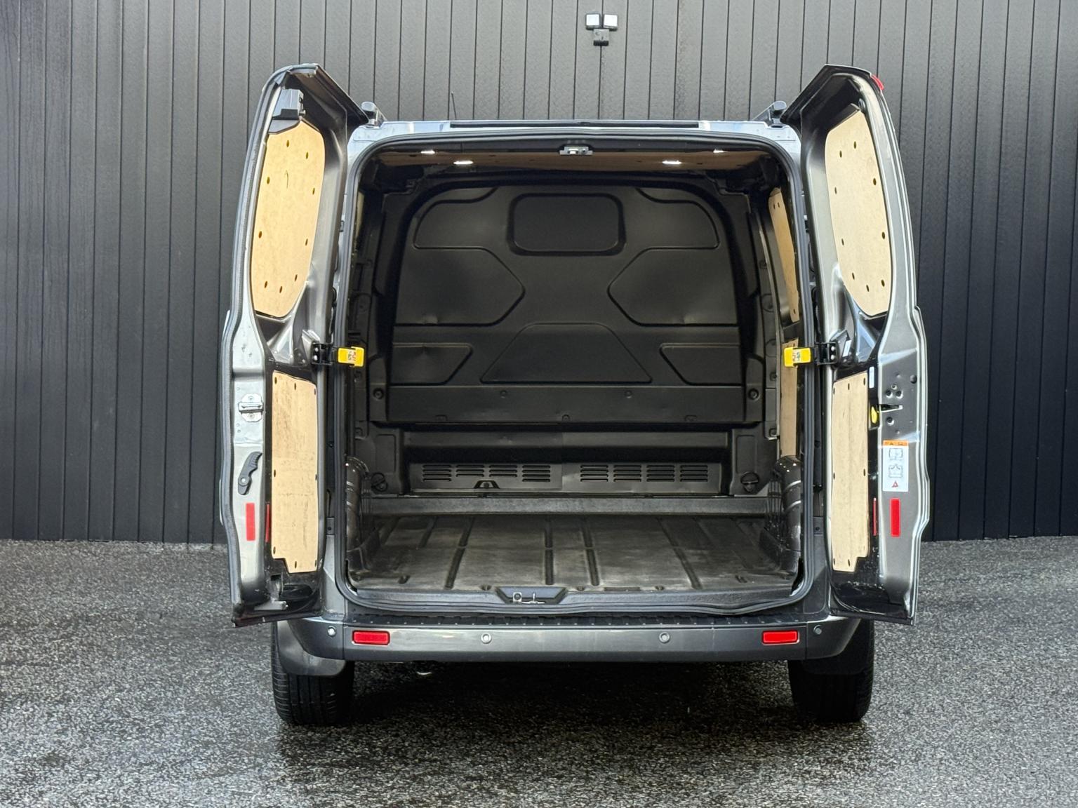 Ford Transit Custom 2.0 130ps G-Sport Limited EcoBlue Panel Van SWB L1 H1 Euro 6 Fully Loaded With Extras 14