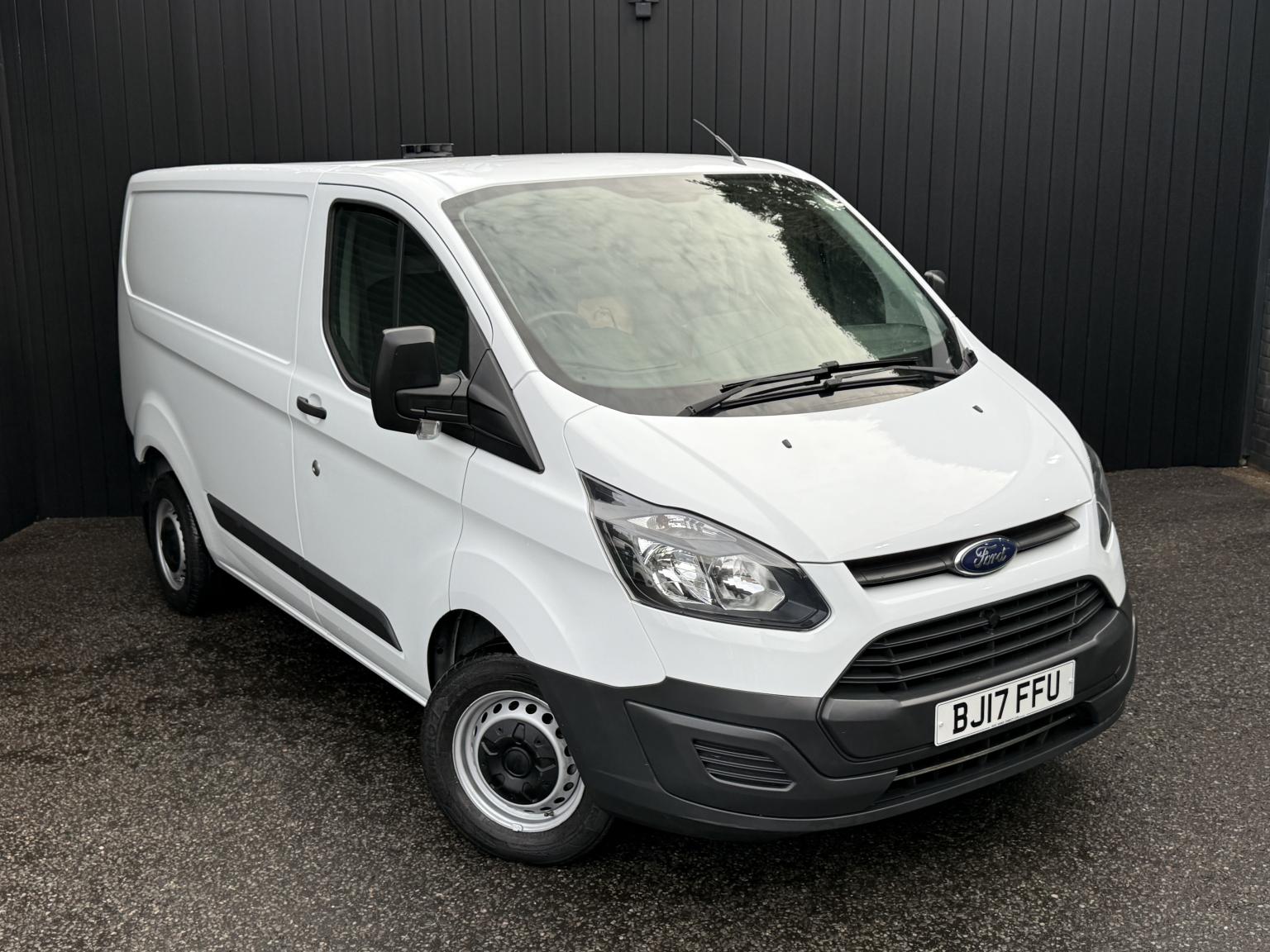 Ford Transit Custom 2.0 TDCi 105ps 290 Panel Van 5dr Diesel Manual SWB L1 H1  16